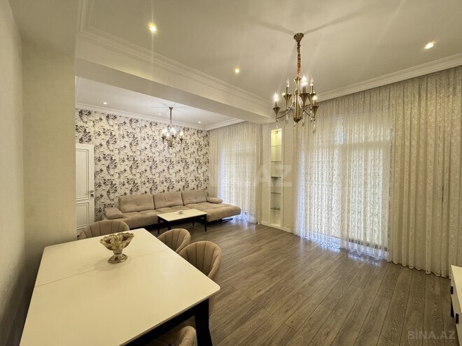 İcarəyə verilir 3 otaqlı yeni tikili 137 m², Ağ şəhər q., photo 1 from 32