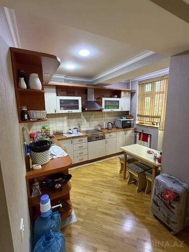 Сдаётся 3-комн. новостройка 90 м², м. Элмляр Академиясы, photo 10 from 12