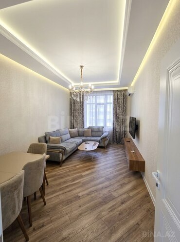 Сдаётся 2-комн. новостройка 55 м², м. Ази Асланов, photo 1 from 9