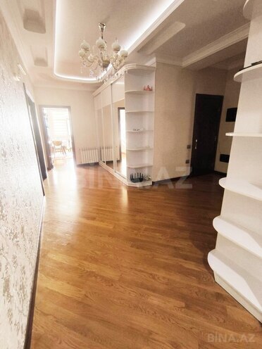 Сдается 3-комн. новостройка 160 м², м. Нариман Нариманов, photo 15 from 23