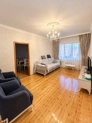 Продается 5-комн. вторичка 135 м², м. Ази Асланов, photo 4 from 15