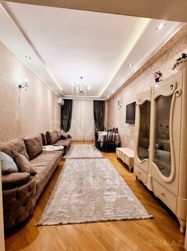 Сдаётся 4-комн. новостройка 110 м², м. Кара Караев, photo 1 from 12