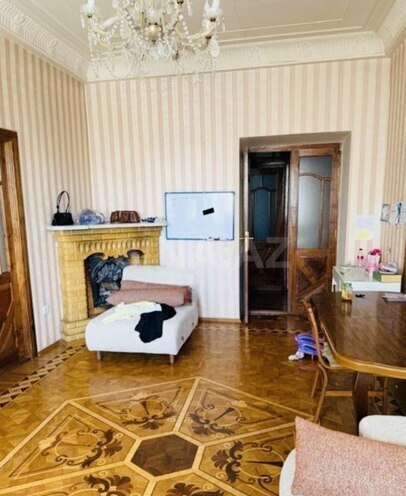 Продается 3-комн. вторичка 80 м², м. Ичеришехер, photo 4 from 12