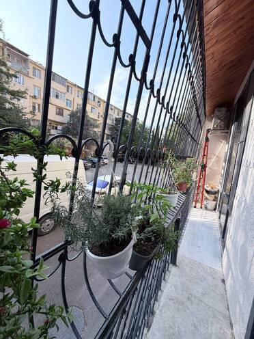 Продается 3-комн. вторичка 91 м², м. Низами, photo 12 from 14