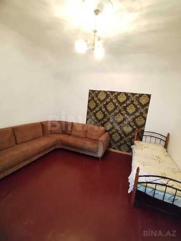 İcarəyə verilir 1 otaqlı həyət evi/bağ evi 30 m², Nizami m., photo 1 from 9