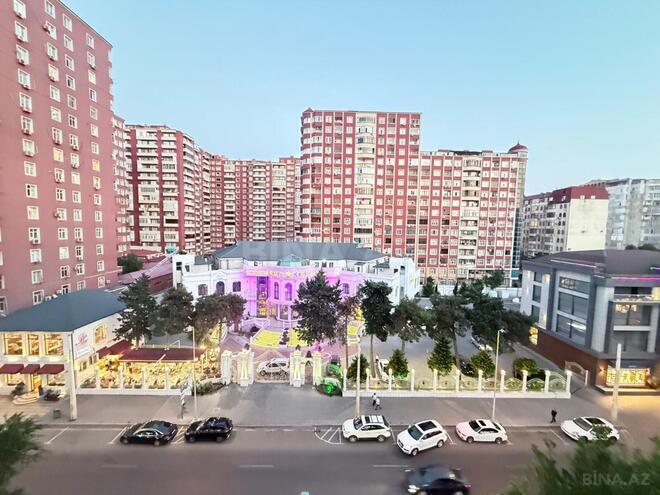 Продаётся 5-комн. вторичка 115 м², м. Азадлыг проспекти, photo 3 from 30