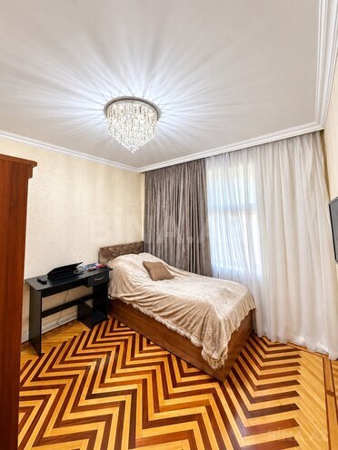Satılır 5 otaqlı köhnə tikili 135 m², Əhmədli m., photo 10 from 19