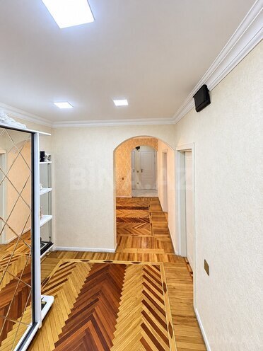 Satılır 5 otaqlı köhnə tikili 135 m², Əhmədli m., photo 12 from 19