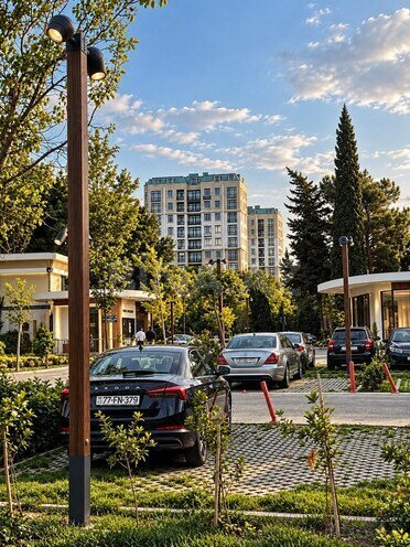 Продаётся 2-комн. новостройка 62 м², м. Элмляр Академиясы, photo 1 from 21