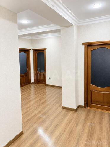 Сдаётся 3-комн. новостройка 130 м², м. 20 января, photo 8 from 9