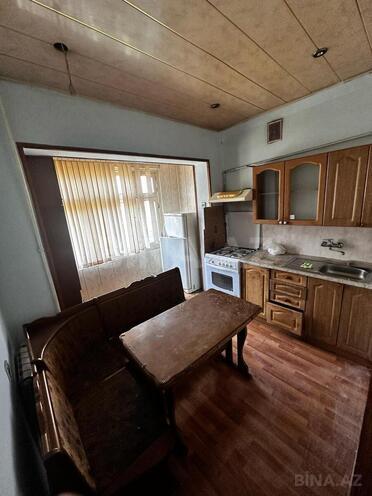 İcarəyə verilir 3 otaqlı köhnə tikili 80 m², Bakıxanov q., photo 1 from 15