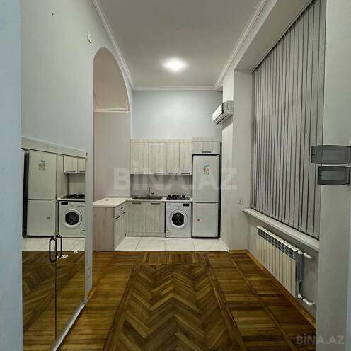 İcarəyə verilir 1 otaqlı ofis 55 m², 28 May m., photo 3 from 12
