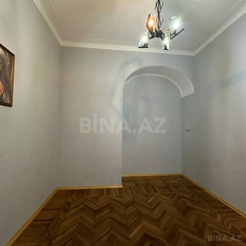 İcarəyə verilir 1 otaqlı ofis 55 m², 28 May m., photo 7 from 12