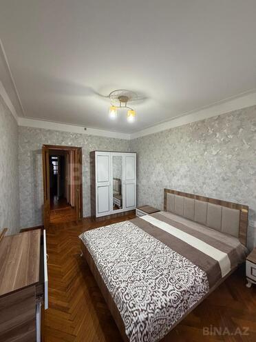 Сдается 4-комн. вторичка 110 м², м. Элмляр Академиясы, photo 6 from 25