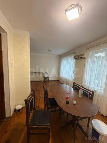Сдается 4-комн. вторичка 110 м², м. Элмляр Академиясы, photo 9 from 25