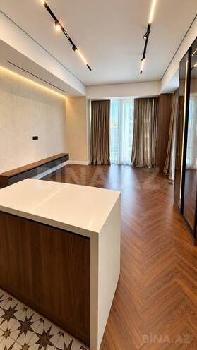 Продаётся 3-комн. новостройка 102 м², м. Элмляр Академиясы, photo 10 from 17