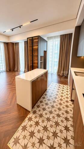 Продаётся 3-комн. новостройка 102 м², м. Элмляр Академиясы, photo 9 from 17