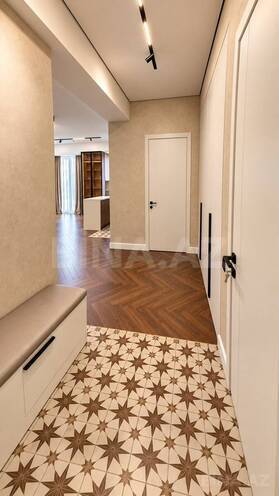 Продаётся 3-комн. новостройка 102 м², м. Элмляр Академиясы, photo 16 from 17