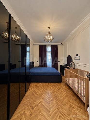 Satılır 3 otaqlı köhnə tikili 102 m², Nizami m., photo 5 from 13