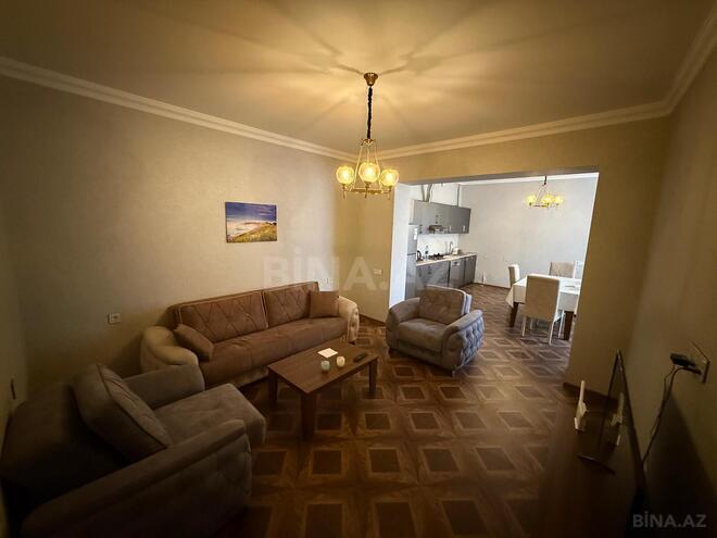 Сдается 2-комн. дом/дача 90 м², м. Гянджлик, photo 1 from 12