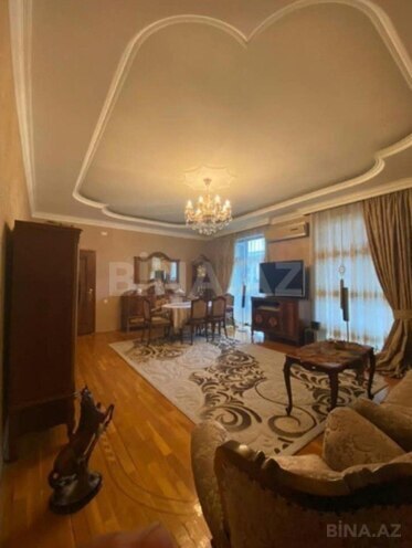 Продается 3-комн. новостройка 136 м², м. Гянджлик, photo 1 from 11
