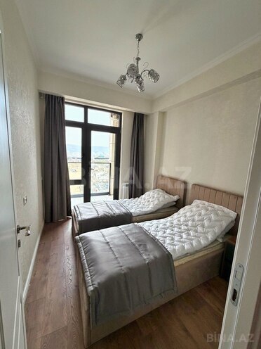 Сдается 3-комн. новостройка 60 м², м. Иншаатчылар, photo 3 from 10