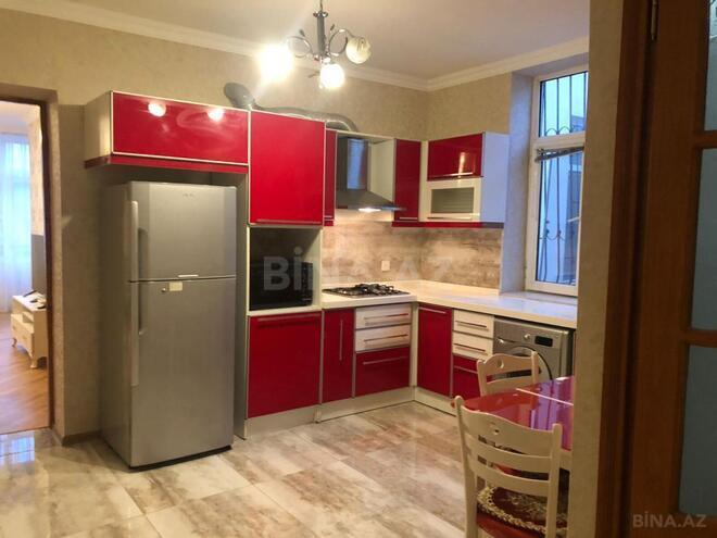 İcarəyə verilir 3 otaqlı köhnə tikili 75 m², Sahil m., photo 8 from 13