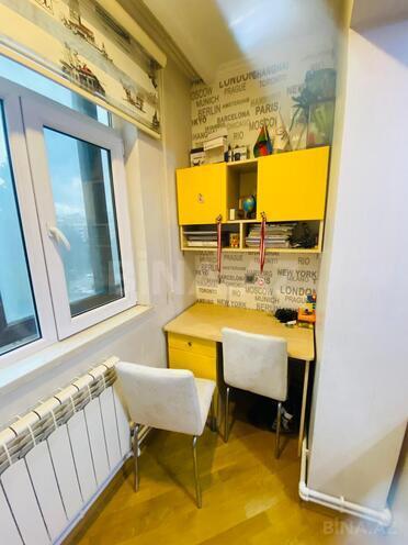 Продается 3-комн. вторичка 80 м², м. Азадлыг проспекти, photo 11 from 19
