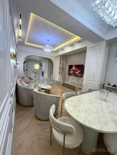 Продаётся 4-комн. новостройка 127 м², Насиминский  р., photo 4 from 21