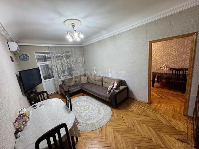 Satılır 4 otaqlı köhnə tikili 80 m², Neftçilər m., photo 1 from 11