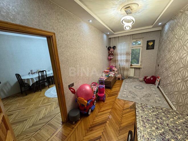 Satılır 4 otaqlı köhnə tikili 80 m², Neftçilər m., photo 3 from 11