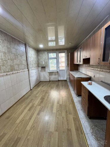 Satılır 4 otaqlı köhnə tikili 100 m², Azadlıq Prospekti m., photo 18 from 27