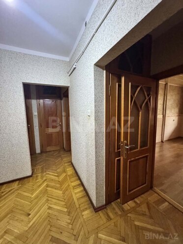 Satılır 4 otaqlı köhnə tikili 100 m², Azadlıq Prospekti m., photo 17 from 27