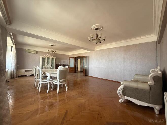 İcarəyə verilir 5 otaqlı köhnə tikili 200 m², İçəri Şəhər m., photo 18 from 20