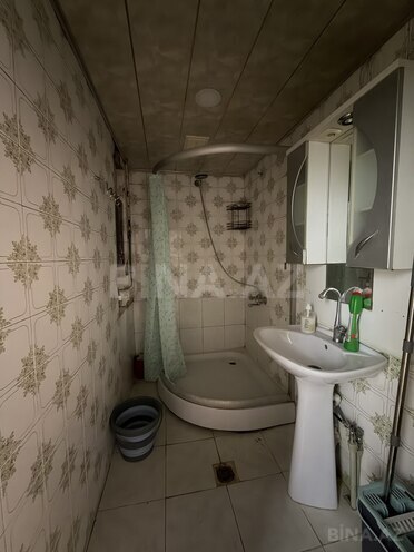 Satılır 2 otaqlı köhnə tikili 60 m², Bakıxanov q., photo 16 from 17