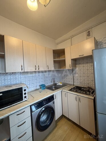 Satılır 2 otaqlı köhnə tikili 60 m², Bakıxanov q., photo 8 from 17