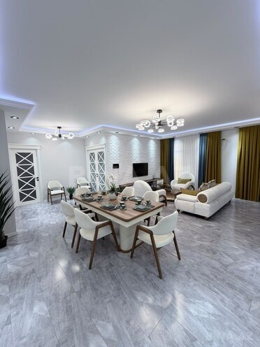 Сдаётся 3-комн. новостройка 143 м², м. 8 ноября, photo 1 from 24