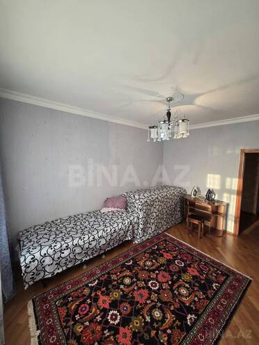 Продаётся 3-комн. вторичка 80 м², Хатаинский р., photo 4 from 15