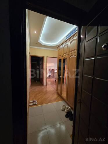Продаётся 3-комн. вторичка 80 м², Хатаинский р., photo 7 from 15