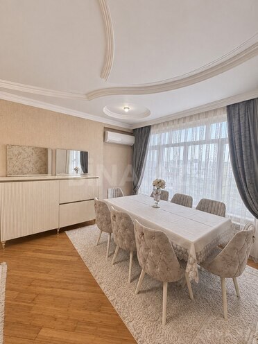 Продаётся 2-комн. новостройка 100 м², м. Нефтчиляр, photo 1 from 18
