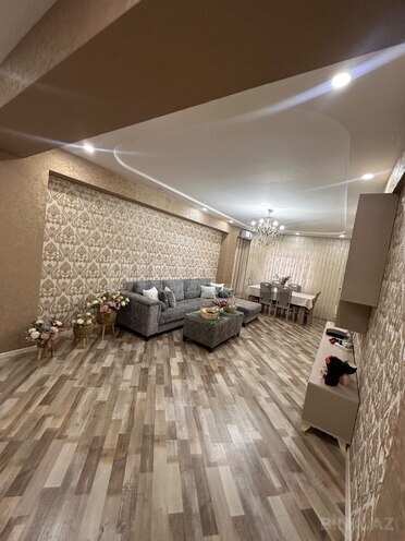 Продаётся 3-комн. новостройка 114 м², м. Иншаатчылар, photo 1 from 15
