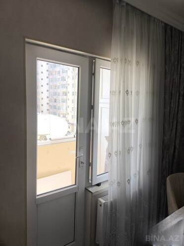Satılır 3 otaqlı köhnə tikili 75 m², İnşaatçılar m., photo 17 from 20