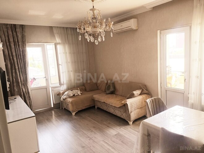 Satılır 3 otaqlı köhnə tikili 75 m², İnşaatçılar m., photo 3 from 20