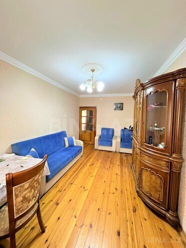Satılır 2 otaqlı köhnə tikili 60 m², Həzi Aslanov m., photo 3 from 17