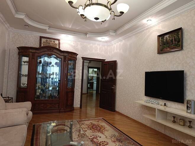 İcarəyə verilir 3 otaqlı yeni tikili 140 m², İnşaatçılar m., photo 1 from 20