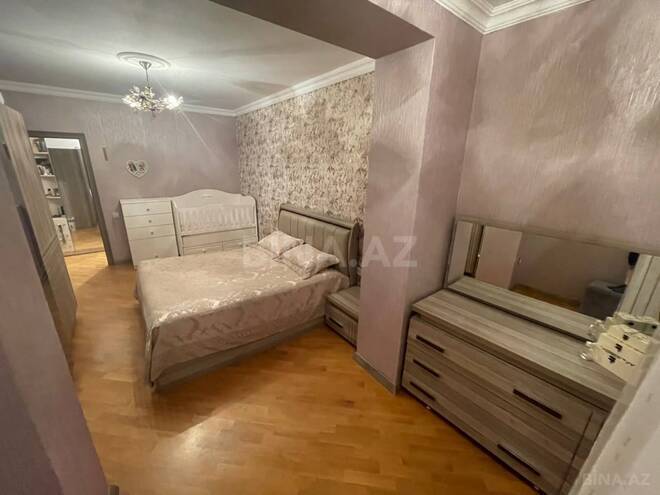 Продается 2-комн. вторичка 65 м², м. Ази Асланов, photo 6 from 22