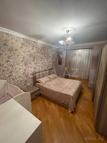 Продается 2-комн. вторичка 65 м², м. Ази Асланов, photo 5 from 22