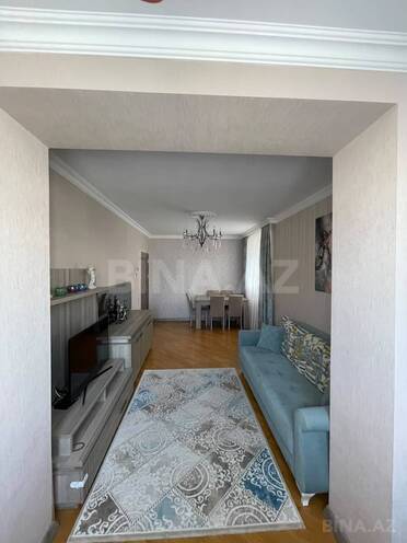 Продается 2-комн. вторичка 65 м², м. Ази Асланов, photo 4 from 22