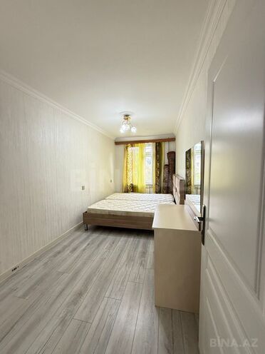 Satılır 2 otaqlı köhnə tikili 55 m², İnşaatçılar m., photo 6 from 15