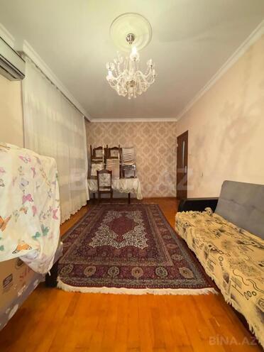 Продается 2-комн. вторичка 70 м², photo 9 from 24